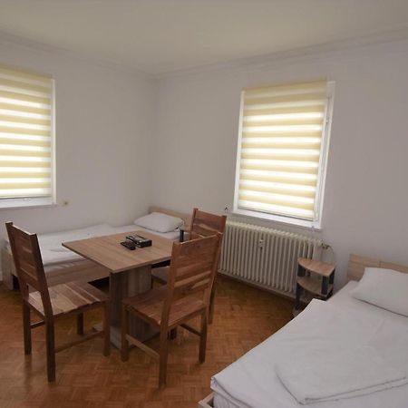 Nuertingen Zimmer المظهر الخارجي الصورة