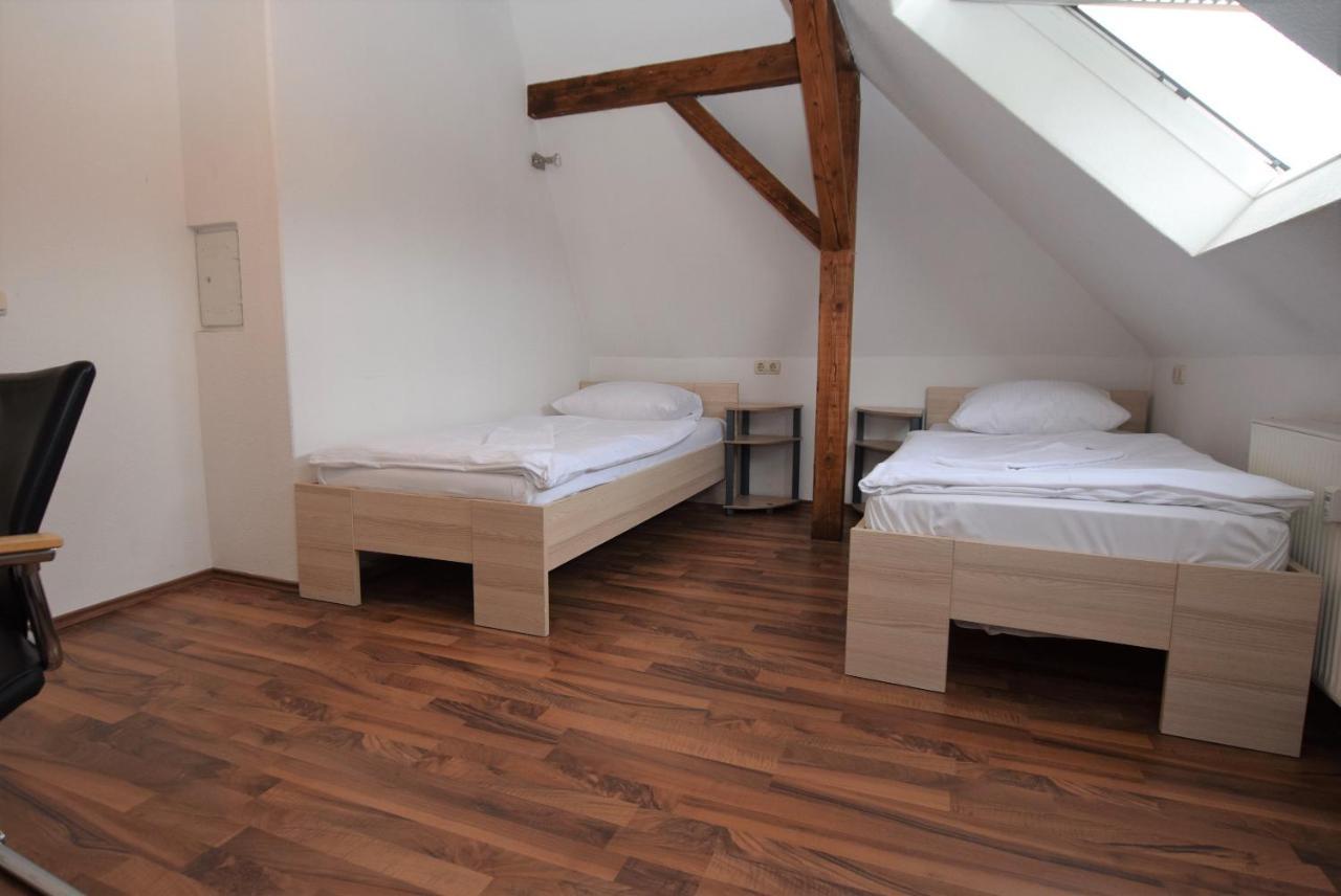 Nuertingen Zimmer المظهر الخارجي الصورة