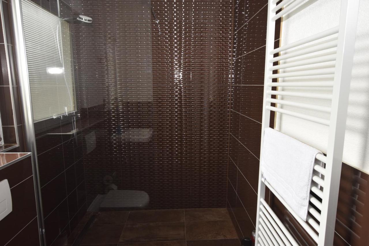 Nuertingen Zimmer المظهر الخارجي الصورة